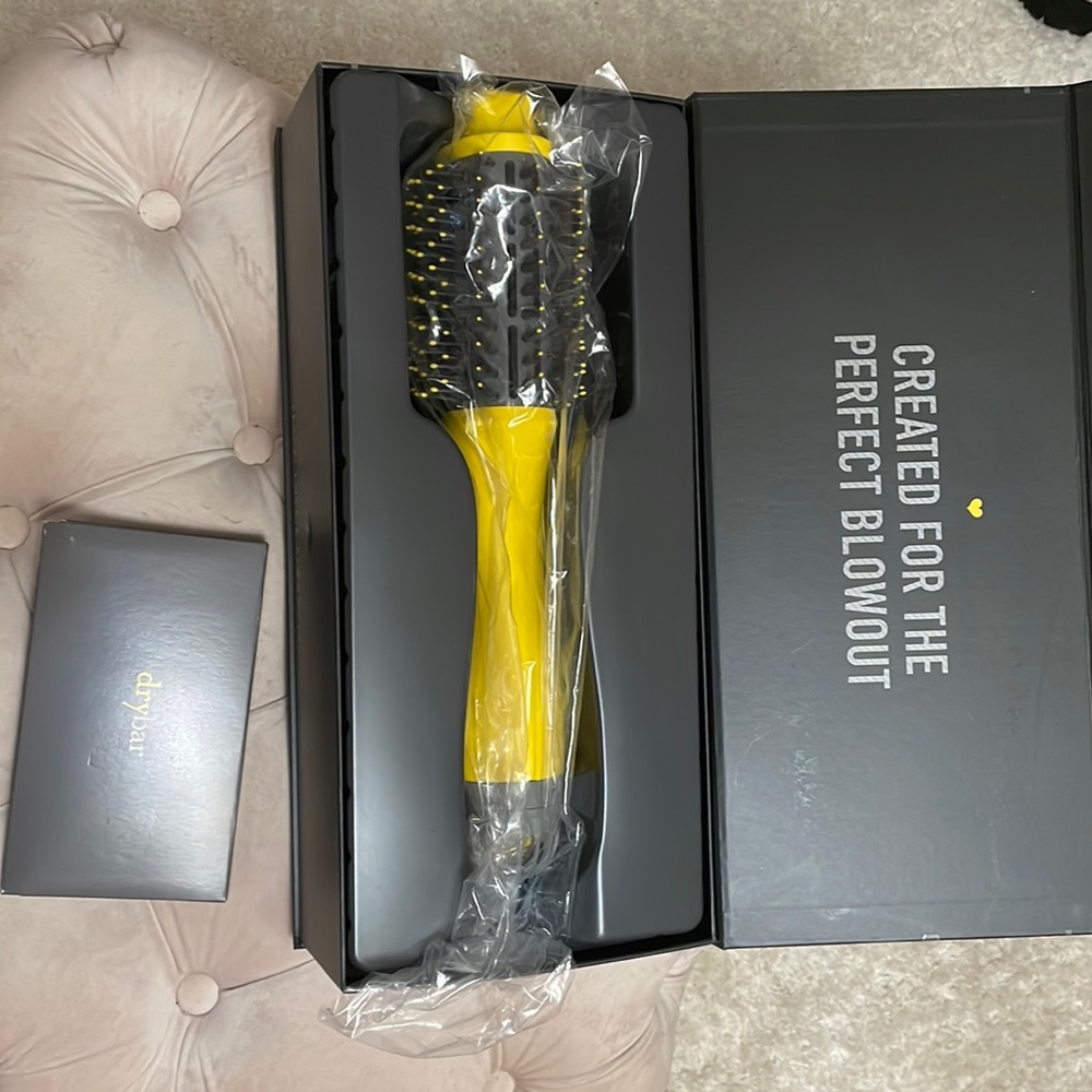 Dry Bar hair wand.